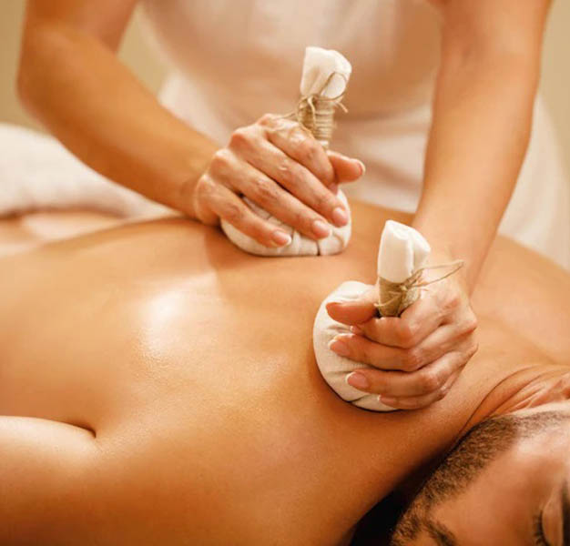 Massage ayurvédique homme Haute Savoie